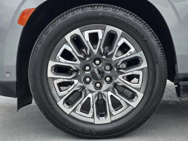 2023 GMC Yukon 4WD Denali Ultimate