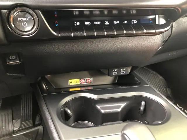 2025 Lexus 300 Premium