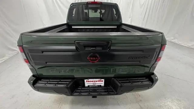 2026 Nissan Frontier Crew Cab PRO-4X 4x4