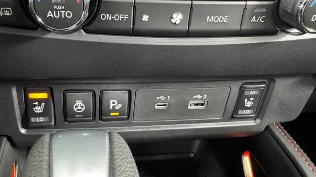 2026 Nissan Frontier Crew Cab PRO-4X 4x4