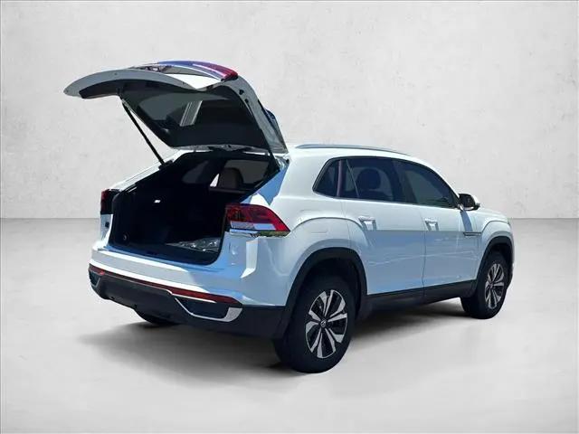 2026 Volkswagen Atlas Cross Sport SE
