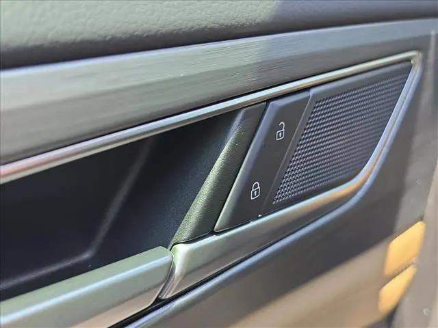 2026 Volkswagen Atlas Cross Sport SE