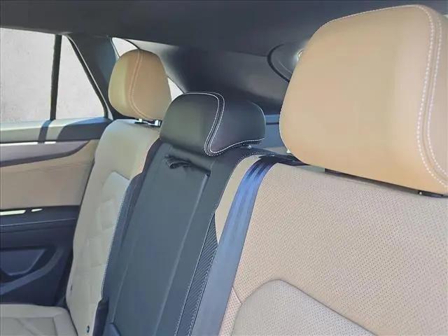 2026 Volkswagen Atlas Cross Sport SE