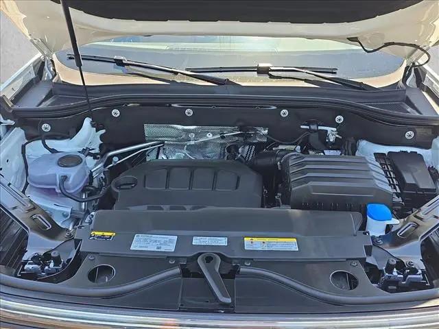 2026 Volkswagen Atlas Cross Sport SE