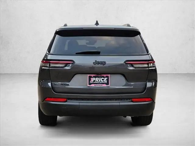 2022 Jeep Grand Cherokee L Altitude 4x4