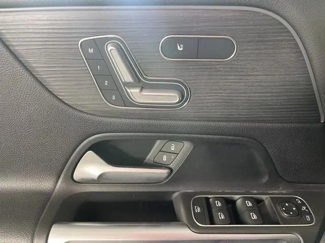 2023 Mercedes-Benz GLB 4MATIC