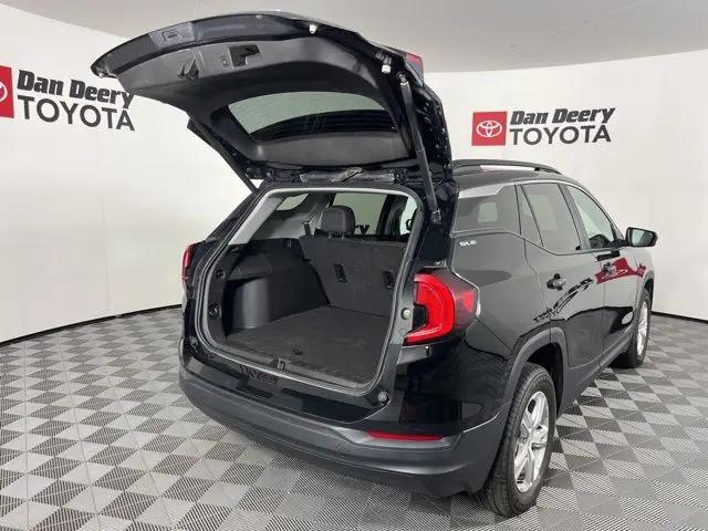2023 GMC Terrain AWD SLE