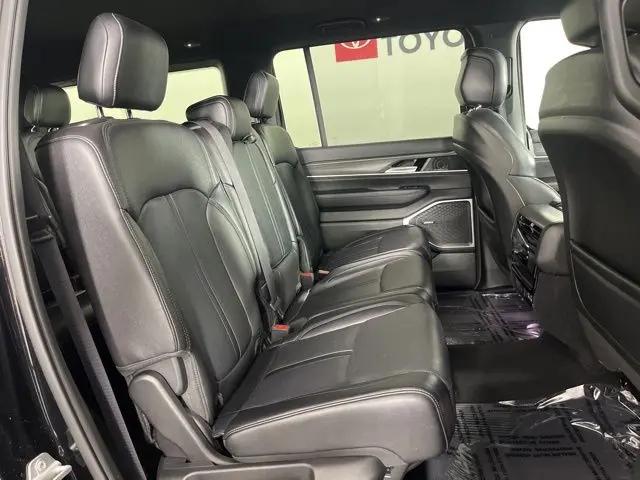 2024 Jeep Wagoneer Series II 4x4