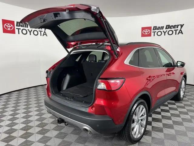 2021 Ford Escape Titanium Hybrid