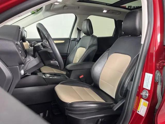 2021 Ford Escape Titanium Hybrid
