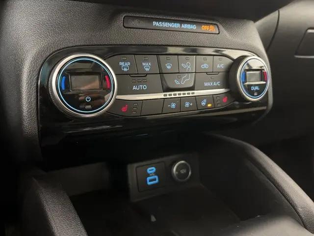 2021 Ford Escape Titanium Hybrid