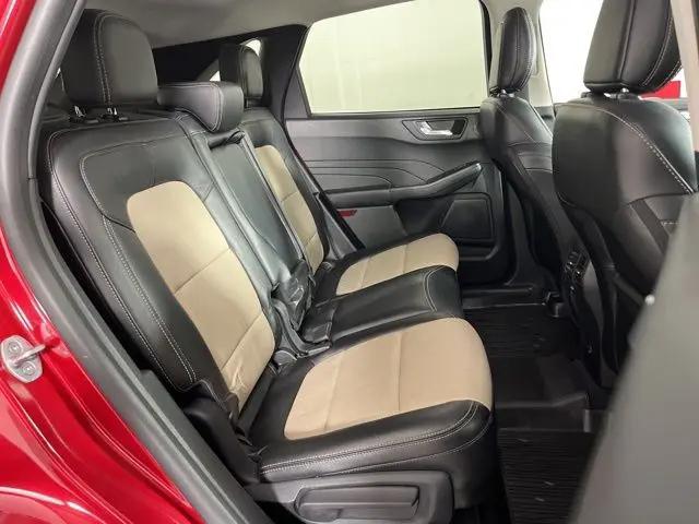 2021 Ford Escape Titanium Hybrid