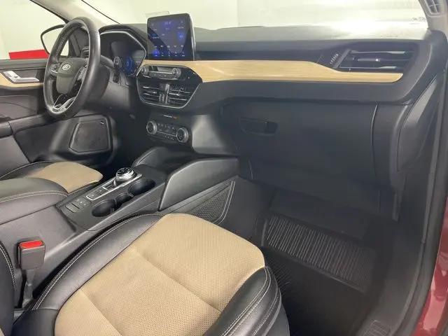 2021 Ford Escape Titanium Hybrid