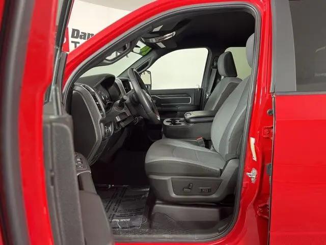 2024 Ram 2500 Big Horn Crew Cab 4x4 6'4" Box
