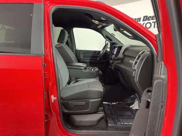 2024 Ram 2500 Big Horn Crew Cab 4x4 6'4" Box