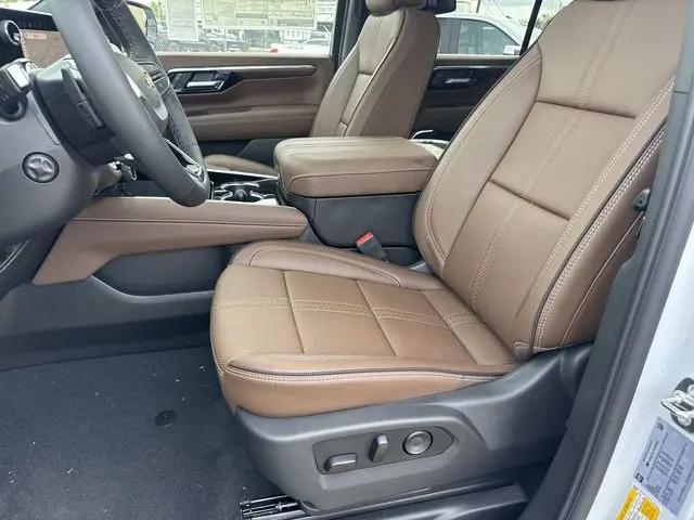 2026 Chevrolet Tahoe 4WD High Country