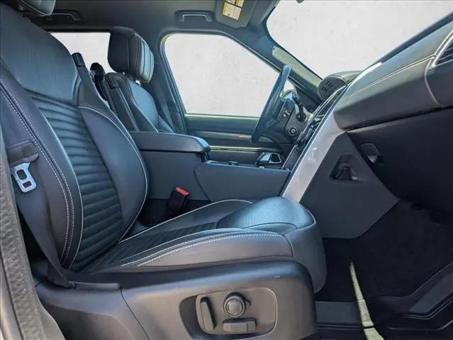2024 Land Rover Discovery P360 Metropolitan Edition