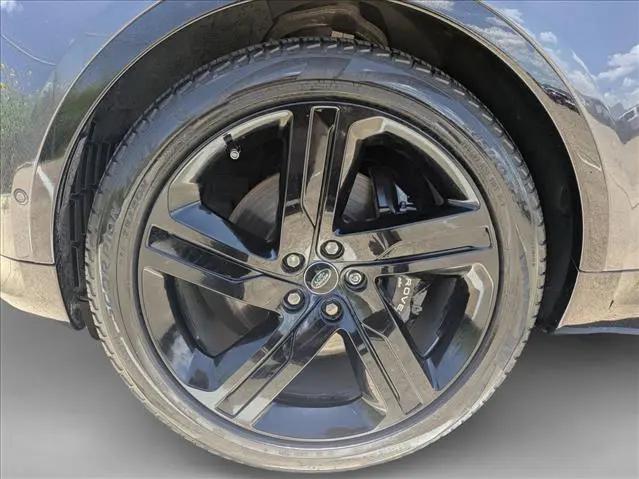 2024 Land Rover Discovery P360 Metropolitan Edition