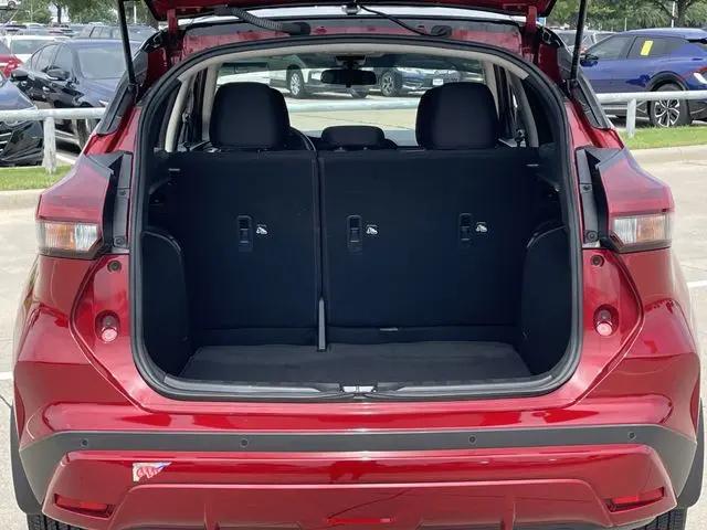 2023 Nissan Kicks SV Xtronic CVT