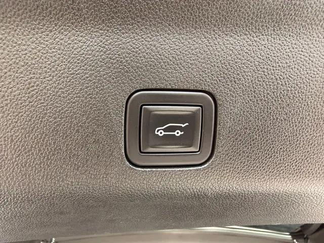 2023 Chevrolet Tahoe 4WD Premier