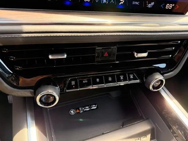 2025 Chevrolet Tahoe 4WD LT