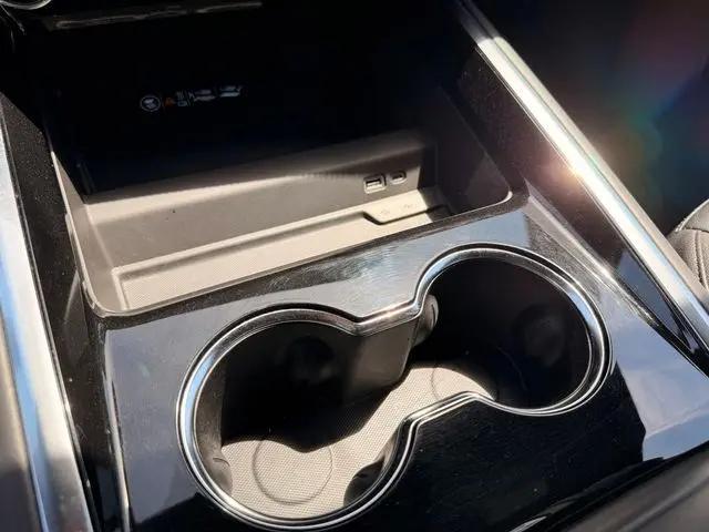 2025 Chevrolet Tahoe 4WD LT