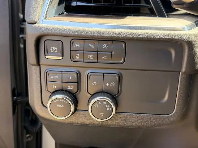 2025 Chevrolet Tahoe 4WD LT