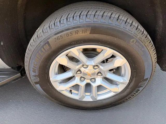 2025 Chevrolet Tahoe 4WD LT