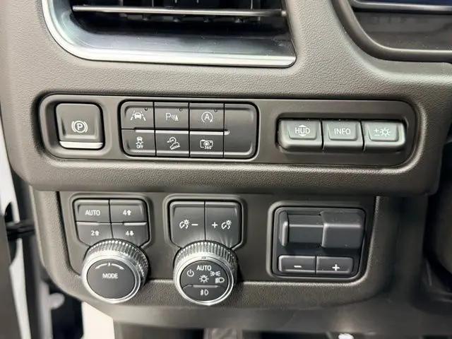2024 GMC Yukon 4WD AT4