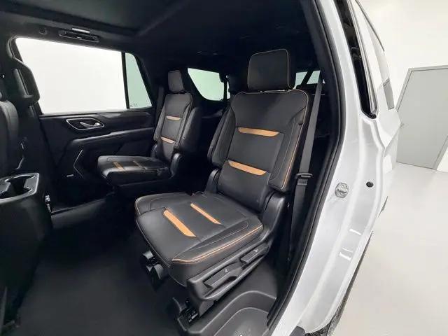 2024 GMC Yukon 4WD AT4