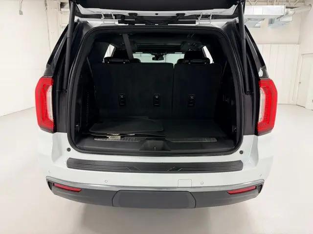 2024 GMC Yukon 4WD AT4