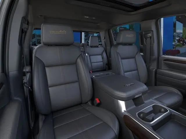 2026 Chevrolet Silverado 3500HD Crew Cab, Standard Bed, High Country, 4WD