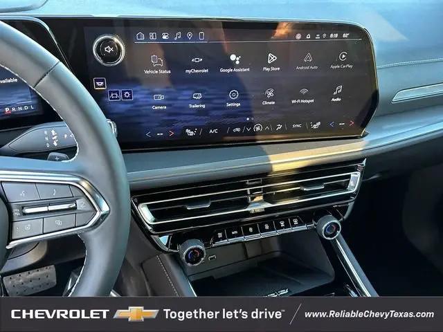 2026 Chevrolet Traverse FWD LT