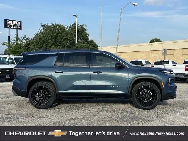 2026 Chevrolet Traverse FWD LT