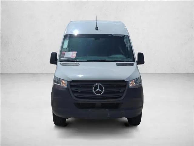 2023 Mercedes-Benz Sprinter 2500 High Roof 4-Cyl Gas