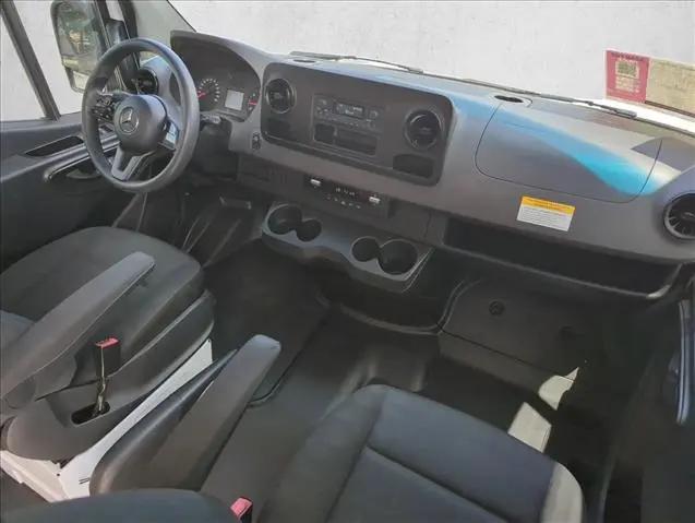 2023 Mercedes-Benz Sprinter 2500 High Roof 4-Cyl Gas