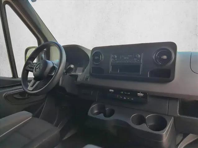 2023 Mercedes-Benz Sprinter 2500 High Roof 4-Cyl Gas