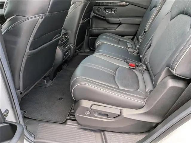 2023 Honda Pilot AWD Elite