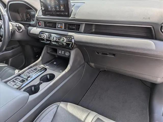 2023 Honda Pilot AWD Elite