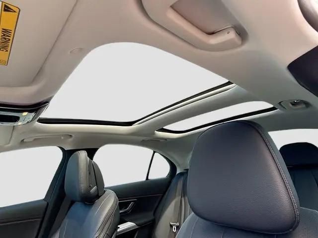 2025 Mercedes-Benz E 450 4MATIC