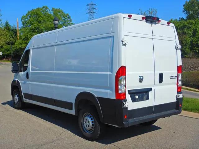 2025 Ram ProMaster 2500 Cargo Van Tradesman High Roof 159" WB w/Pass Seat