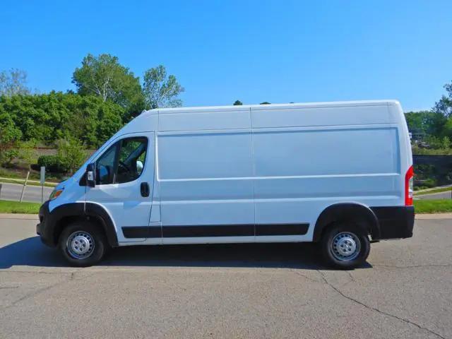 2025 Ram ProMaster 2500 Cargo Van Tradesman High Roof 159" WB w/Pass Seat