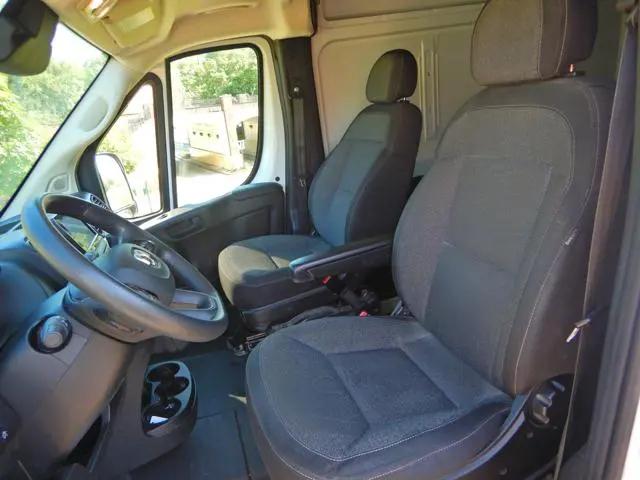 2025 Ram ProMaster 2500 Cargo Van Tradesman High Roof 159" WB w/Pass Seat