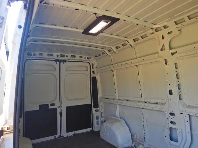 2025 Ram ProMaster 2500 Cargo Van Tradesman High Roof 159" WB w/Pass Seat