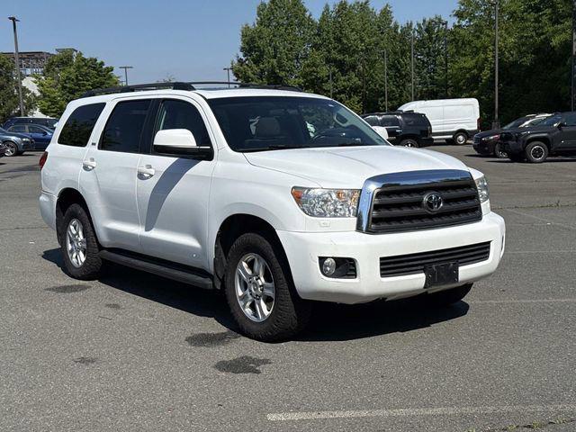 2015 Toyota Sequoia 5.7 Auto 4WD SR5's photo