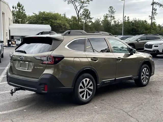2022 Subaru Outback Premium