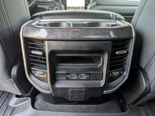 2023 Ram 1500 Big Horn Crew Cab 4x4 5'7" Box