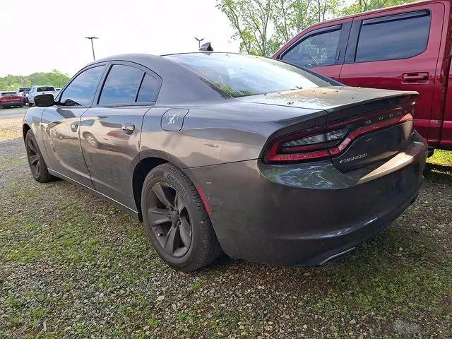 2017 Dodge Charger SXT RWD