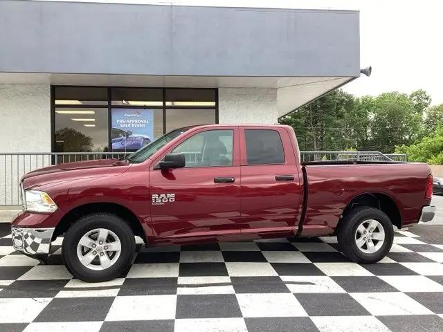 2024 Ram 1500 Classic SLT Quad Cab 4x4 6'4" Box