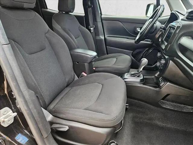 2020 Jeep Renegade Altitude FWD